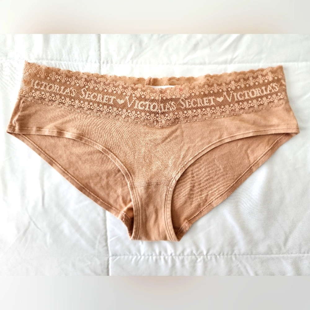 VTG Victoria’s Secret Cotton Nude Panty